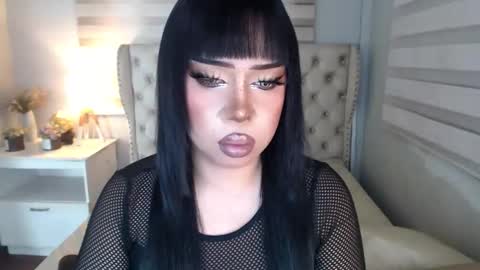 Snapshot of lovelymarie69 chatting on June 5, 6:24 pm Rebeca online show from June 5, 6:24 pm