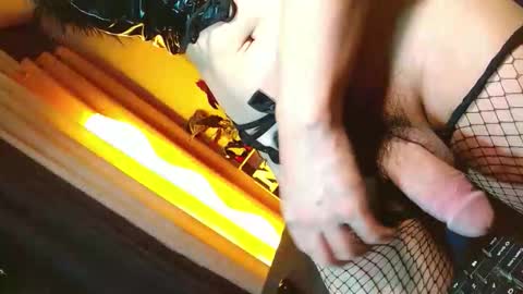 Snapshot of lovelymiss_shyna11 chatting on May 15, 2:07 am lovelymiss_shyna11 online show from May 15, 2:07 am