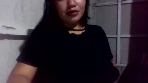lovelymocha27s online show from October 9, 8:51 pm