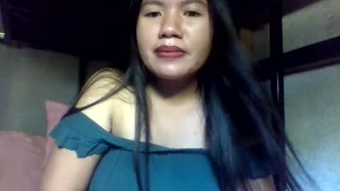 lovelymocha27s online show from November 28, 4:48 am