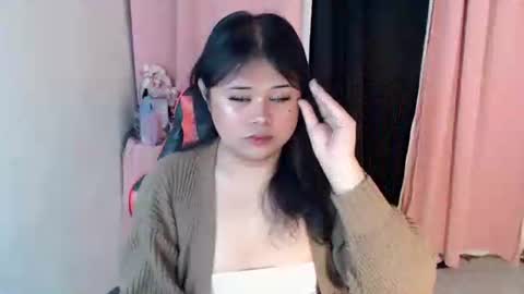 lovely online show from February 13, 8:27 pm