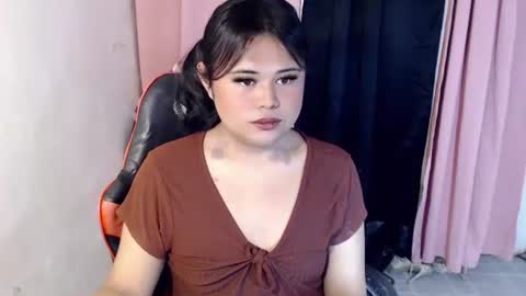 lovely online show from March 30, 3:46 pm