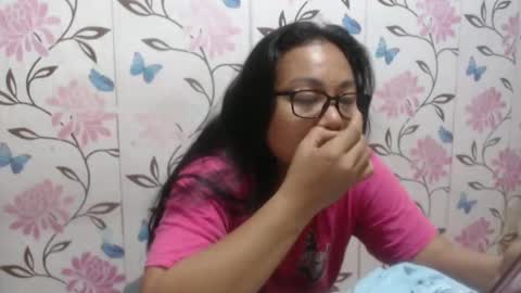 Snapshot of lovelyquey chatting on January 15, 9:20 pm Angelquey online show from January 15, 9:20 pm