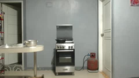 Snapshot of lovelyquey chatting on March 4, 2:38 am Angelquey online show from March 4, 2:38 am