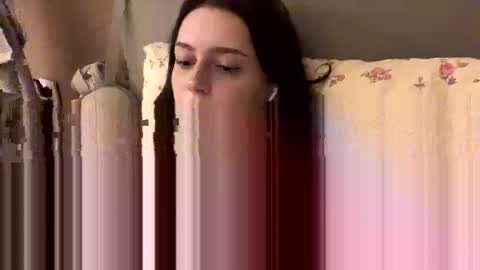 Snapshot of lovelyrachel__ chatting on December 15, 5:28 pm LovelyRachel online show from December 15, 5:28 pm