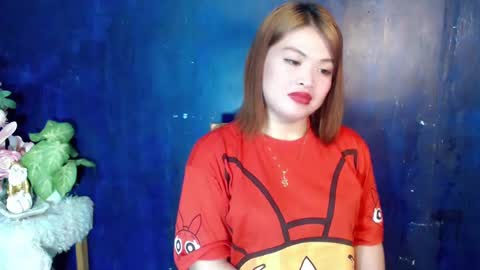 Snapshot of lovelyrhean chatting on February 2, 7:46 pm Rhean online show from February 2, 7:46 pm