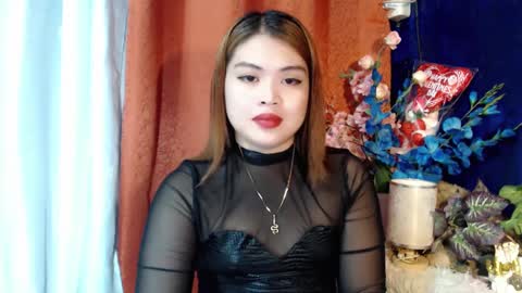 Snapshot of lovelyrhean chatting on March 3, 11:11 am Rhean online show from March 3, 11:11 am