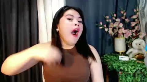 Snapshot of lovelyrhean chatting on September 26, 8:18 am Rhean online show from September 26, 8:18 am