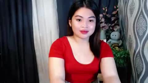 Snapshot of lovelyrhean chatting on September 30, 10:26 pm Rhean online show from September 30, 10:26 pm