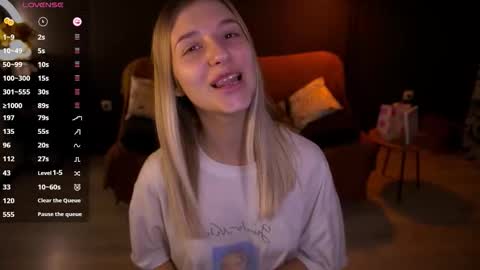 Anna online show from October 30, 6:30 pm