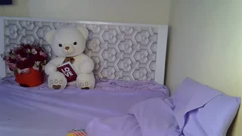 lovelytin online show from February 18, 7:10 pm