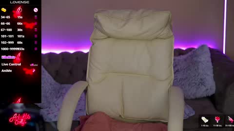 B E L L online show from April 19, 1:21 pm