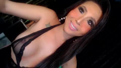 lovenlustxx online show from April 21, 7:06 pm