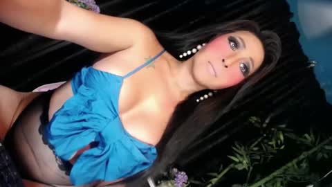 Snapshot of lovenlustxx chatting on May 3, 8:26 pm lovenlustxx online show from May 3, 8:26 pm