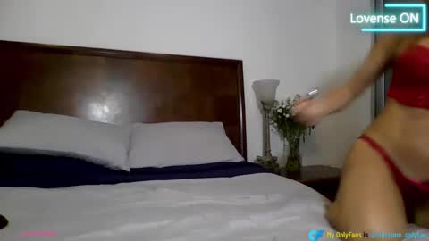 Christine online show from January 13, 7:53 pm