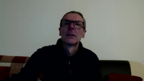 Snapshot of lovepvclate40s chatting on January 2, 5:18 pm lovepvcearly50s online show from January 2, 5:18 pm