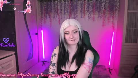 Emmy online show from April 22, 4:08 pm