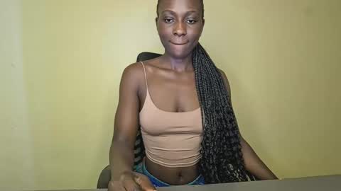 Snapshot of lovergirl2003 chatting on October 6, 10:12 am Kate online show from October 6, 10:12 am