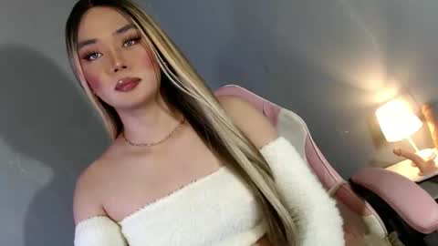 lovers moon22 online show from December 3, 11:02 pm