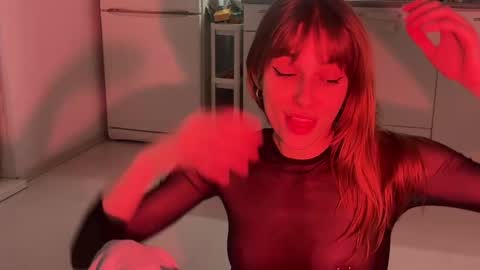 lovesstation online show from January 23, 5:31 pm