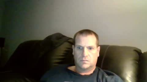 lovetocum37 online show from February 3, 2:25 am