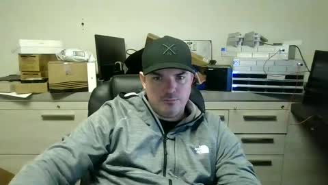 Snapshot of lovetofps chatting on January 29, 9:17 pm Love2Game online show from January 29, 9:17 pm