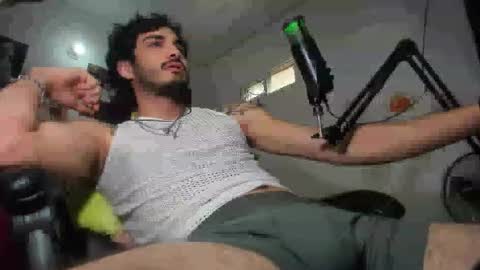 lovexjuxn77 online show from December 4, 3:21 pm