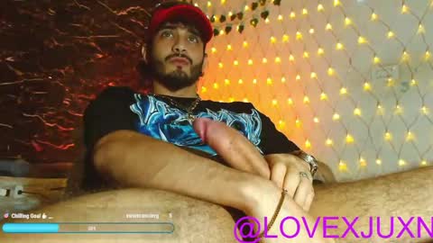 Snapshot of lovexjuxn77 chatting on May 16, 5:59 am lovexjuxn77 online show from May 16, 5:59 am