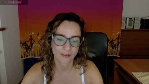 loving  online show from April 24, 12:18 pm