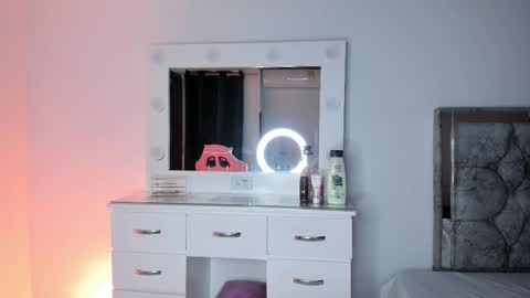 Susana online show from November 19, 11:32 am