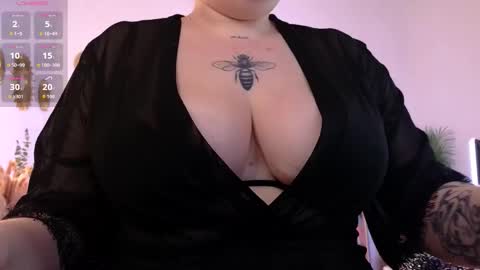 Call me Aphrodite online show from February 19, 7:26 am