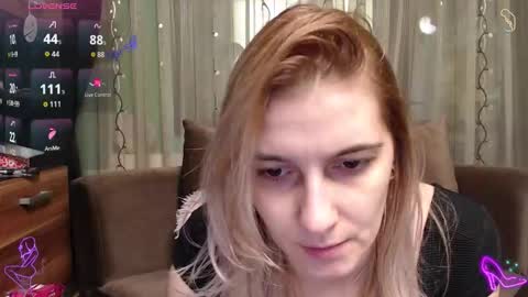 Antonia online show from November 24, 7:08 am