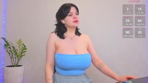 Vikkkk  online show from October 11, 1:42 pm