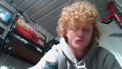 Snapshot of lowkey42011 chatting on October 6, 4:48 pm lowkey42011 online show from October 6, 4:48 pm