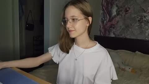 Snapshot of lowress chatting on March 10, 2:26 pm Karmell online show from March 10, 2:26 pm