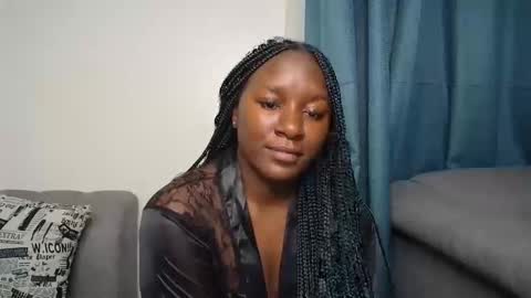 loyalcutie online show from October 30, 4:14 am