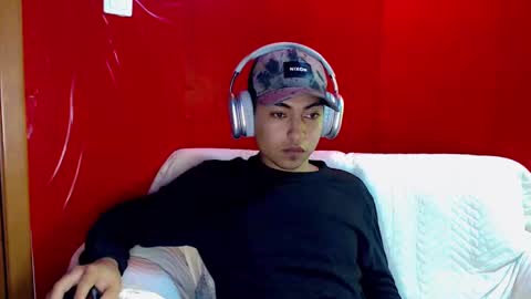 Snapshot of lpysami chatting on November 10, 12:31 am lpysami online show from November 10, 12:31 am