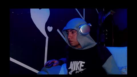 Snapshot of lpysami chatting on November 17, 7:36 am lpysami online show from November 17, 7:36 am