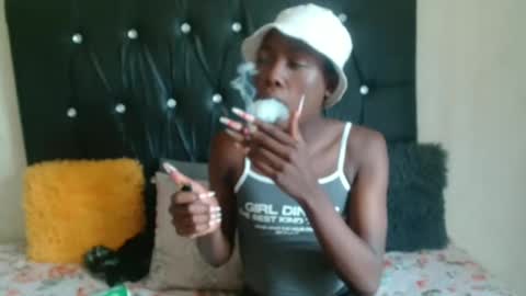 lsnnickykhanyile online show from October 31, 11:44 am