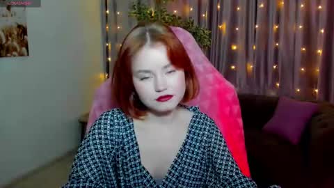 Snapshot of lu_muon chatting on January 31, 8:22 am lu_muon online show from January 31, 8:22 am