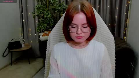 Snapshot of lu_muon chatting on February 9, 7:38 am lu_muon online show from February 9, 7:38 am