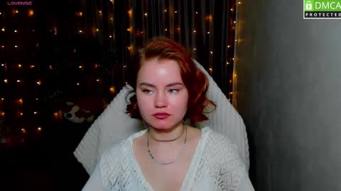 Snapshot of lu_muon chatting on February 16, 1:25 am lu_muon online show from February 16, 1:25 am