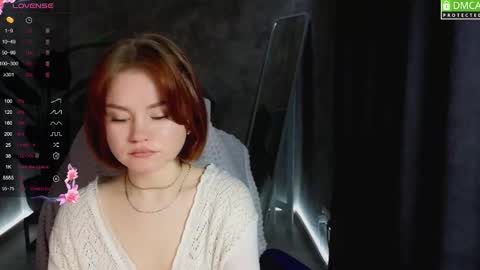 Snapshot of lu_muon chatting on February 20, 1:03 am lu_muon online show from February 20, 1:03 am