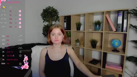 Snapshot of lu_muon chatting on February 22, 4:18 am lu_muon online show from February 22, 4:18 am