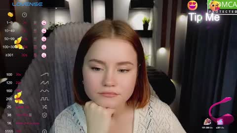 Snapshot of lu_muon chatting on February 28, 11:14 am lu_muon online show from February 28, 11:14 am