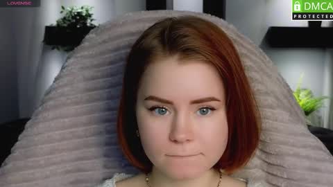 Snapshot of lu_muon chatting on March 4, 1:45 am lu_muon online show from March 4, 1:45 am