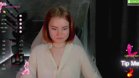 Snapshot of lu_muon chatting on March 6, 4:19 am lu_muon online show from March 6, 4:19 am