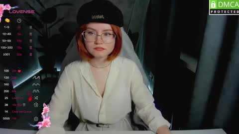 Snapshot of lu_muon chatting on March 10, 1:01 am lu_muon online show from March 10, 1:01 am