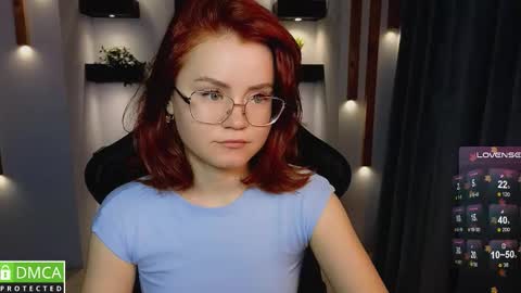 Snapshot of lu_muon chatting on September 28, 1:22 am lu_muon online show from September 28, 1:22 am