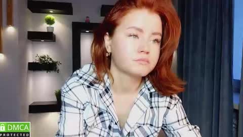 Snapshot of lu_muon chatting on September 30, 1:21 am lu_muon online show from September 30, 1:21 am